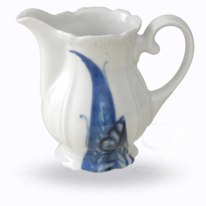 Reichenbach Blue Flou creamer middle 